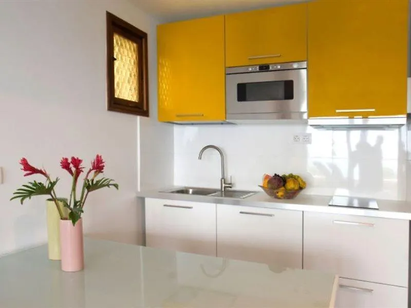 Apartamentos Buganvilla (Adults Only) San Bartolome de Tirajana